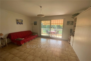 t1 à la vente -   06270  VILLENEUVE LOUBET, surface 33 m2 vente t1 - UBI437148107